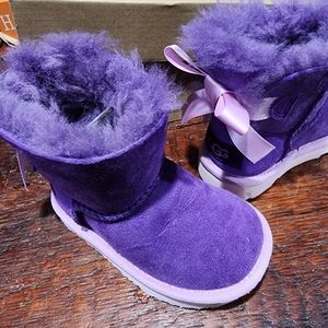 UGG mini bailey bow II